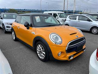 2014 Mini Cooper - Thumbnail