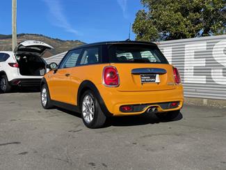 2014 Mini Cooper - Thumbnail