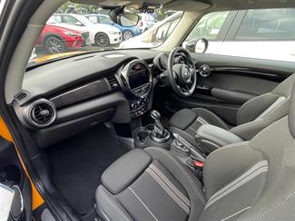 2014 Mini Cooper - Thumbnail