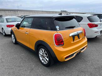 2014 Mini Cooper - Thumbnail
