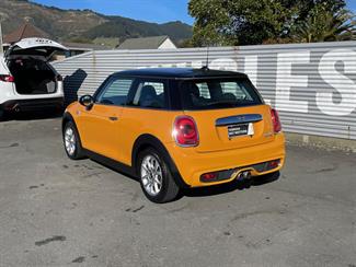 2014 Mini Cooper - Thumbnail