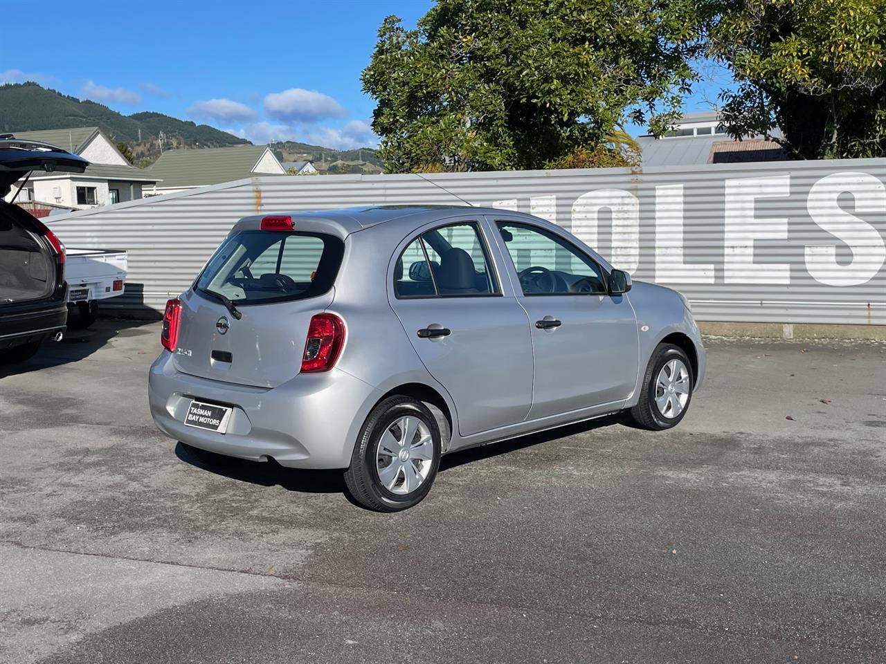 2020 Nissan March
