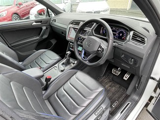 2023 Volkswagen Tiguan R - Thumbnail