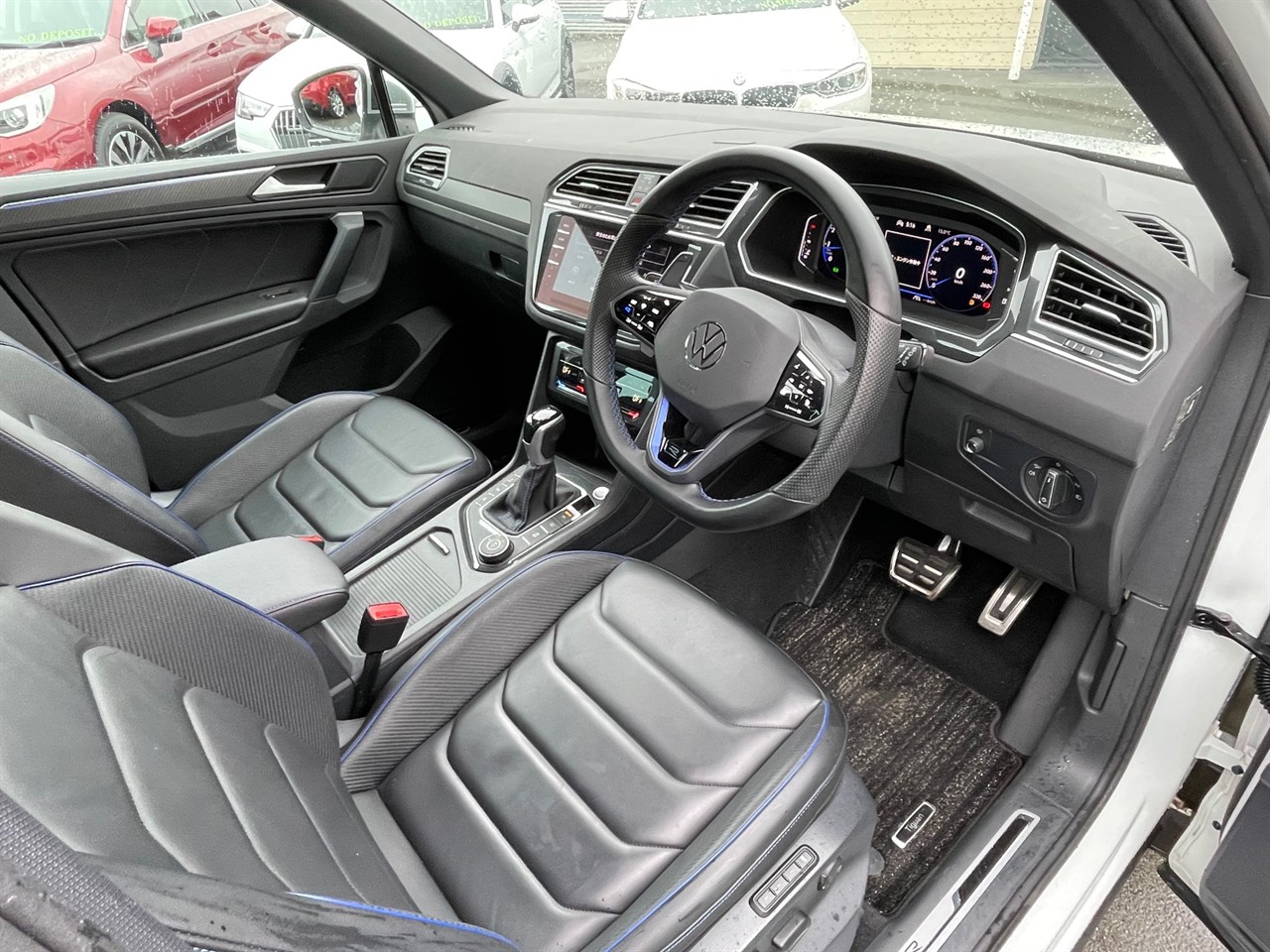 2023 Volkswagen Tiguan R