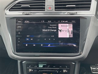 2023 Volkswagen Tiguan R - Thumbnail