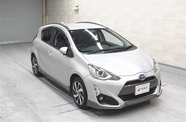 2015 Toyota Aqua