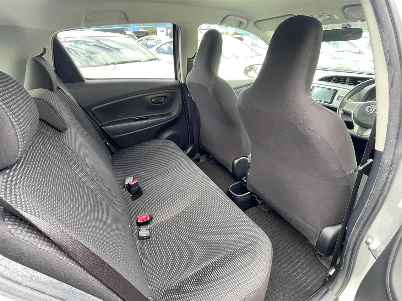 2016 Toyota Vitz