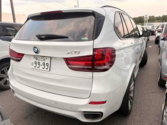 2016 BMW X5 - Thumbnail