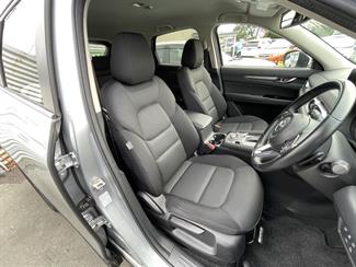 2017 Mazda CX-5 - Thumbnail