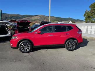 2013 Nissan X-Trail - Thumbnail