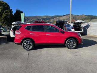 2013 Nissan X-Trail - Thumbnail