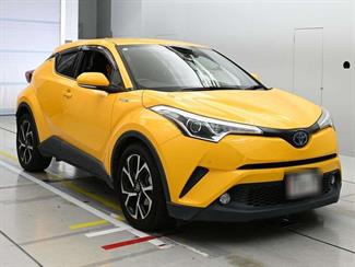 2017 Toyota C-HR - Thumbnail