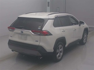 2020 Toyota RAV4 - Thumbnail