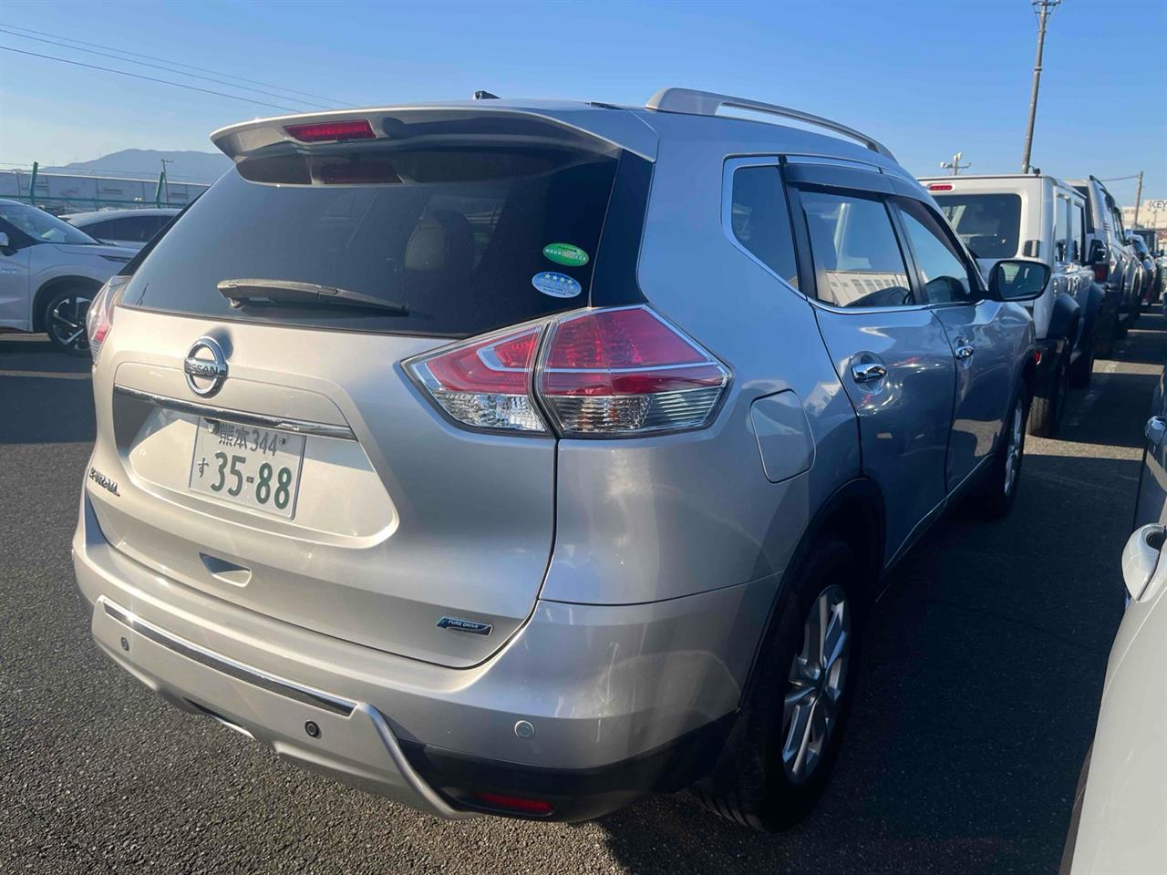 2015 Nissan X-Trail