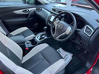 2016 Nissan X-Trail - Thumbnail