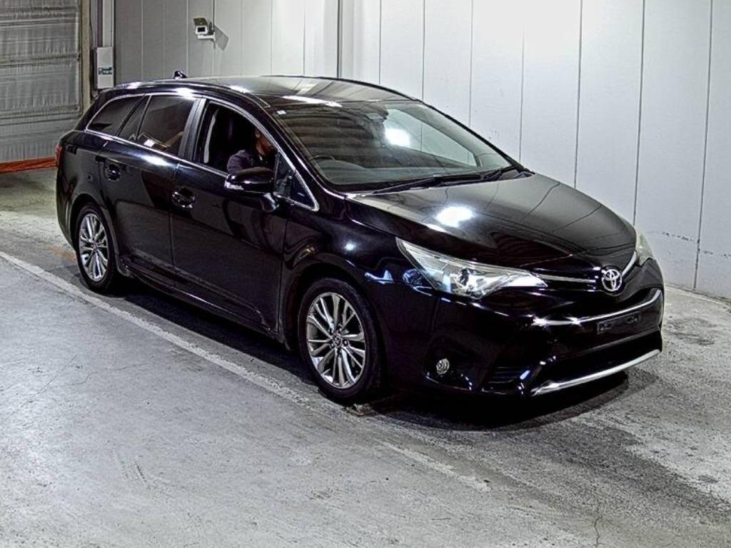 2016 Toyota Avensis