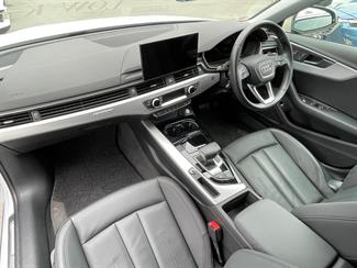 2021 Audi A4 - Thumbnail