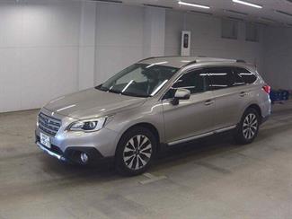 2015 Subaru Outback - Thumbnail