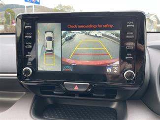 2021 Toyota Yaris - Thumbnail