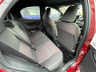 2021 Toyota Yaris - Thumbnail