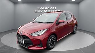 2021 Toyota Yaris - Thumbnail