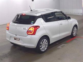 2021 Suzuki Swift - Thumbnail