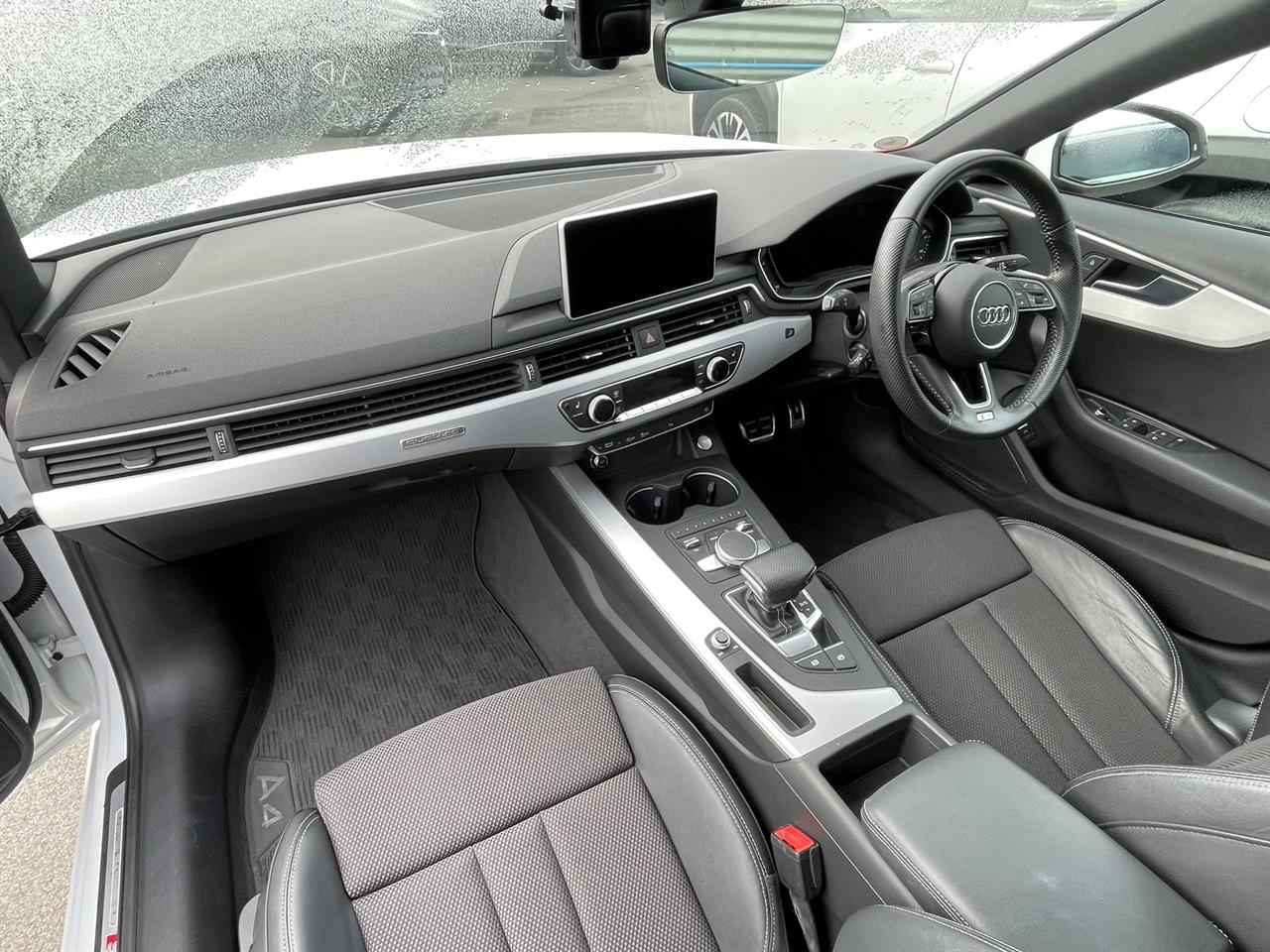 2017 Audi A4