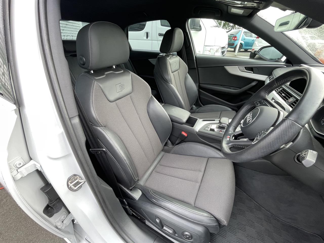 2017 Audi A4