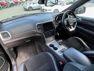 2015 Jeep Grand Cherokee - Thumbnail