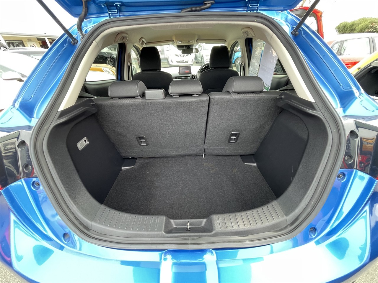 2017 Mazda Demio