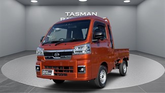 2022 Daihatsu HiJet - Thumbnail