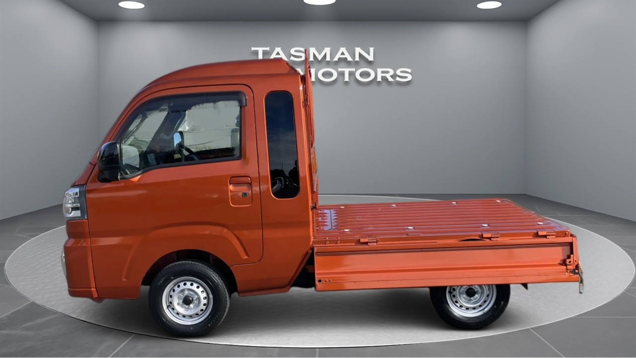 2022 Daihatsu HiJet
