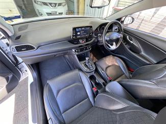 2020 Hyundai i30 - Thumbnail