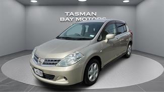 2008 Nissan Tiida - Thumbnail