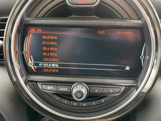 2016 Mini Cooper - Thumbnail