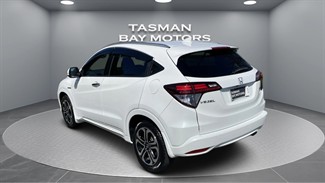 2017 Honda Vezel - Thumbnail
