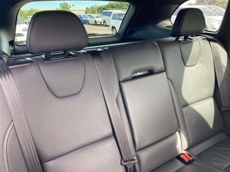 2015 Volvo XC60 - Thumbnail