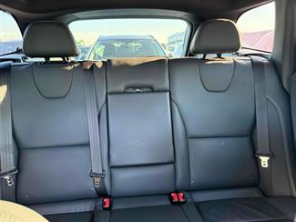 2015 Volvo XC60 - Thumbnail