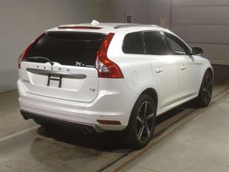 2015 Volvo XC60 - Thumbnail