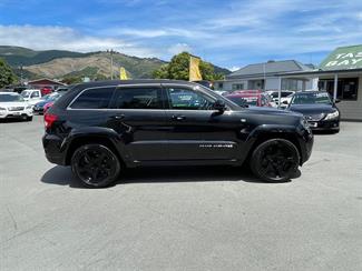 2013 Jeep Grand Cherokee - Thumbnail