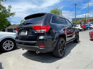 2013 Jeep Grand Cherokee - Thumbnail