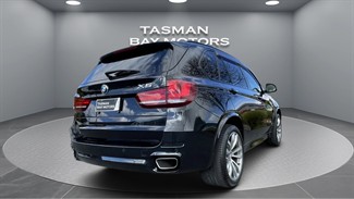 2018 BMW X5 - Thumbnail