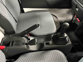 2025 Suzuki Carry - Thumbnail