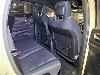 2016 Jeep Grand Cherokee - Thumbnail