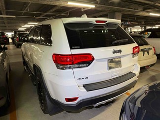 2016 Jeep Grand Cherokee - Thumbnail