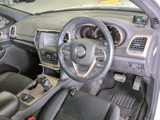 2016 Jeep Grand Cherokee - Thumbnail