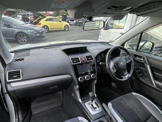 2015 Subaru Forester - Thumbnail