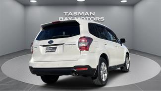 2015 Subaru Forester - Thumbnail