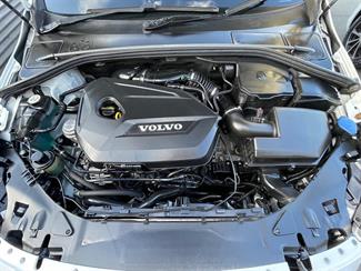 2012 Volvo V60 - Thumbnail