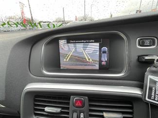 2013 Volvo V40 - Thumbnail